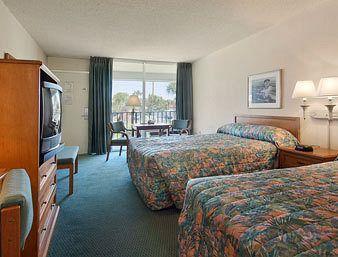 Ramada Speedway Daytona Hotel Daytona Beach Exterior foto